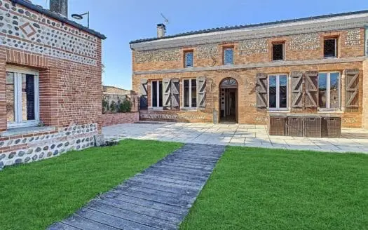 Vendu maison 6 pièces 190.00 m², 31200