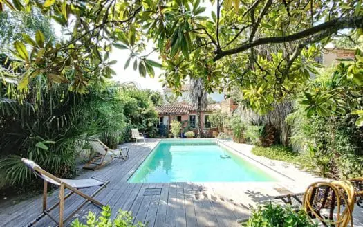 Vendu maison 7 pièces 220.00 m², 31000