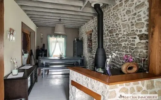 Vendu maison 6 pièces 140.00 m², 45170