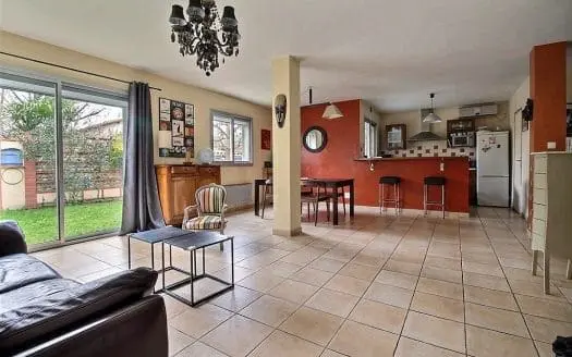 Vendu maison 5 pièces 140.00 m², 31200