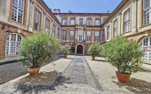 Vendu appartement 2 pièces 70.00 m², 31000