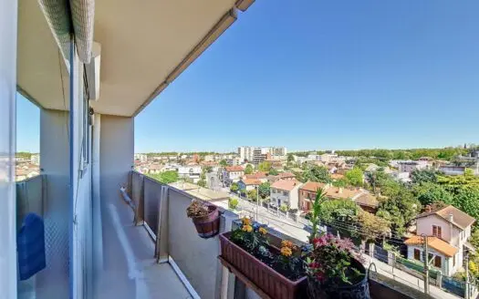 Vendu appartement 4 pièces 71.00 m², 31400