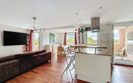 Vendu appartement 4 pièces 89.00 m², 31500