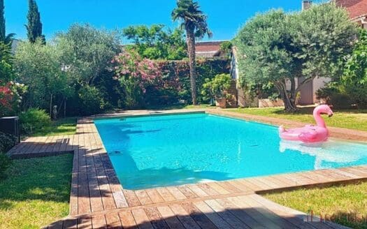 Vente maison 12 pièces 460.00 m², 31620